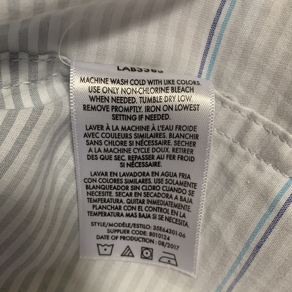 𝅺CALVIN Klein Woman’s Button Down, Large - Picture 7 of 8